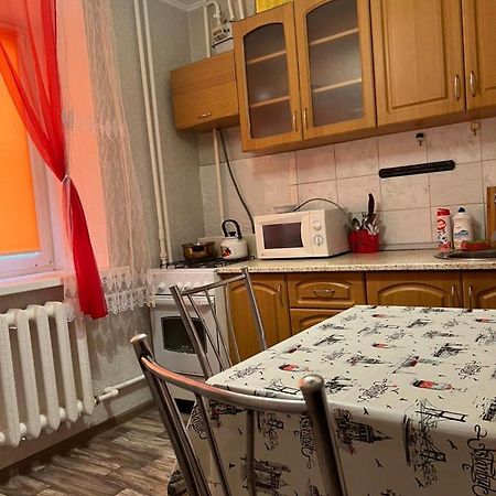 Квартира Apartment Уралск Екстериор снимка